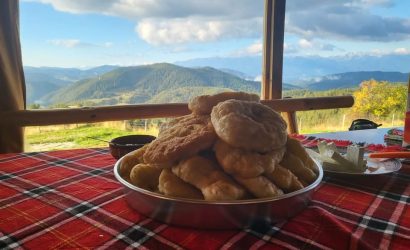 From the narrow-gauge railway to the peaks